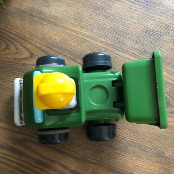 🎄VTG Tomy John  Deere toy Loader plastic With Little People Character - Picture 5 of 8
